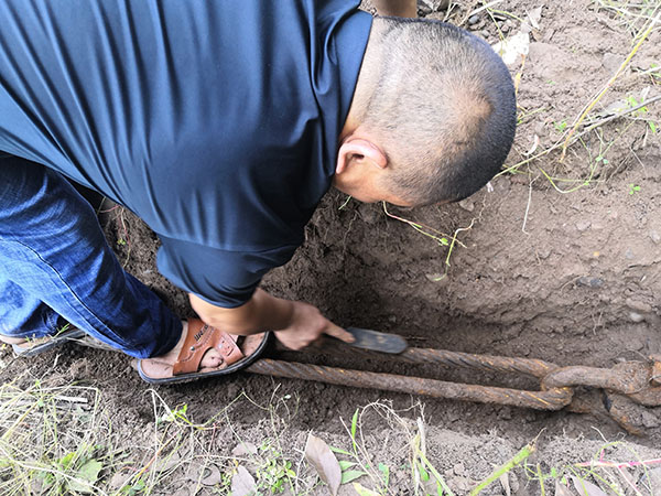 62d655a9ed379.jpg 忠縣分公司加強消落期港區(qū)系泊設(shè)施維護保養(yǎng)2.jpg