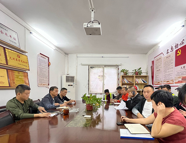 655782a8d91e7.jpg 011f49c611c9ecaeecb9c6cfead9725.jpg